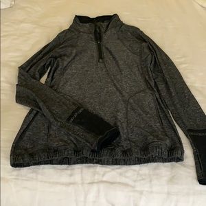 Lululemon half zip pullover - size 8
